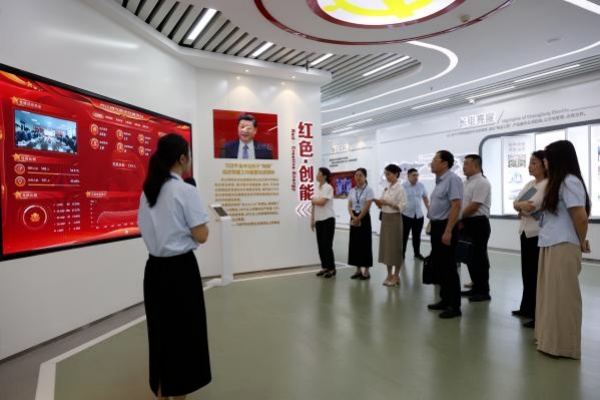 長江電工集團數字化展廳設計